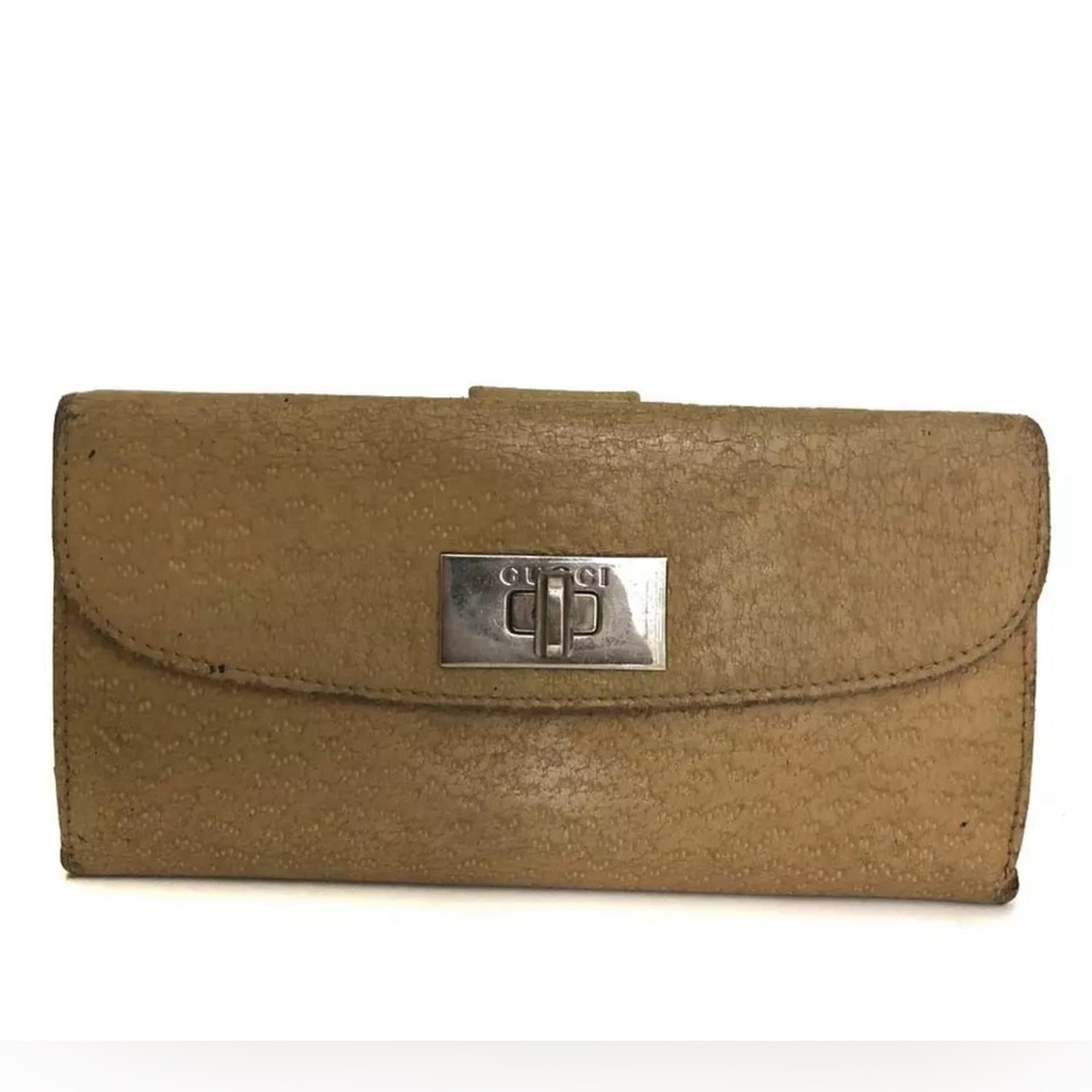 GUCCI Leather Turn Lock Long Bifold Wallet